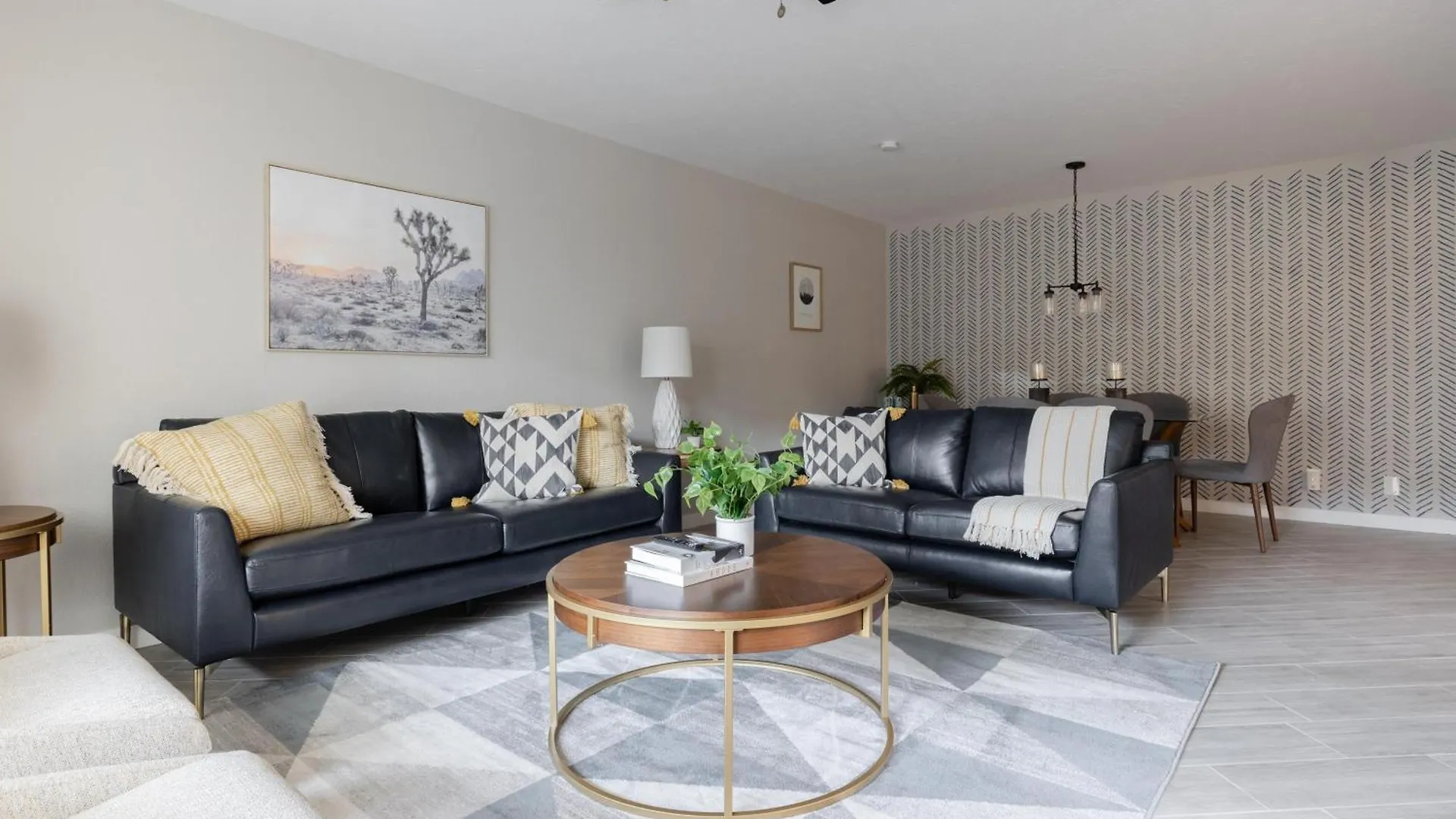 Modern Chic Condo In Midtown W Pool & Hot Tub Phoenix 0*,  Stati Uniti