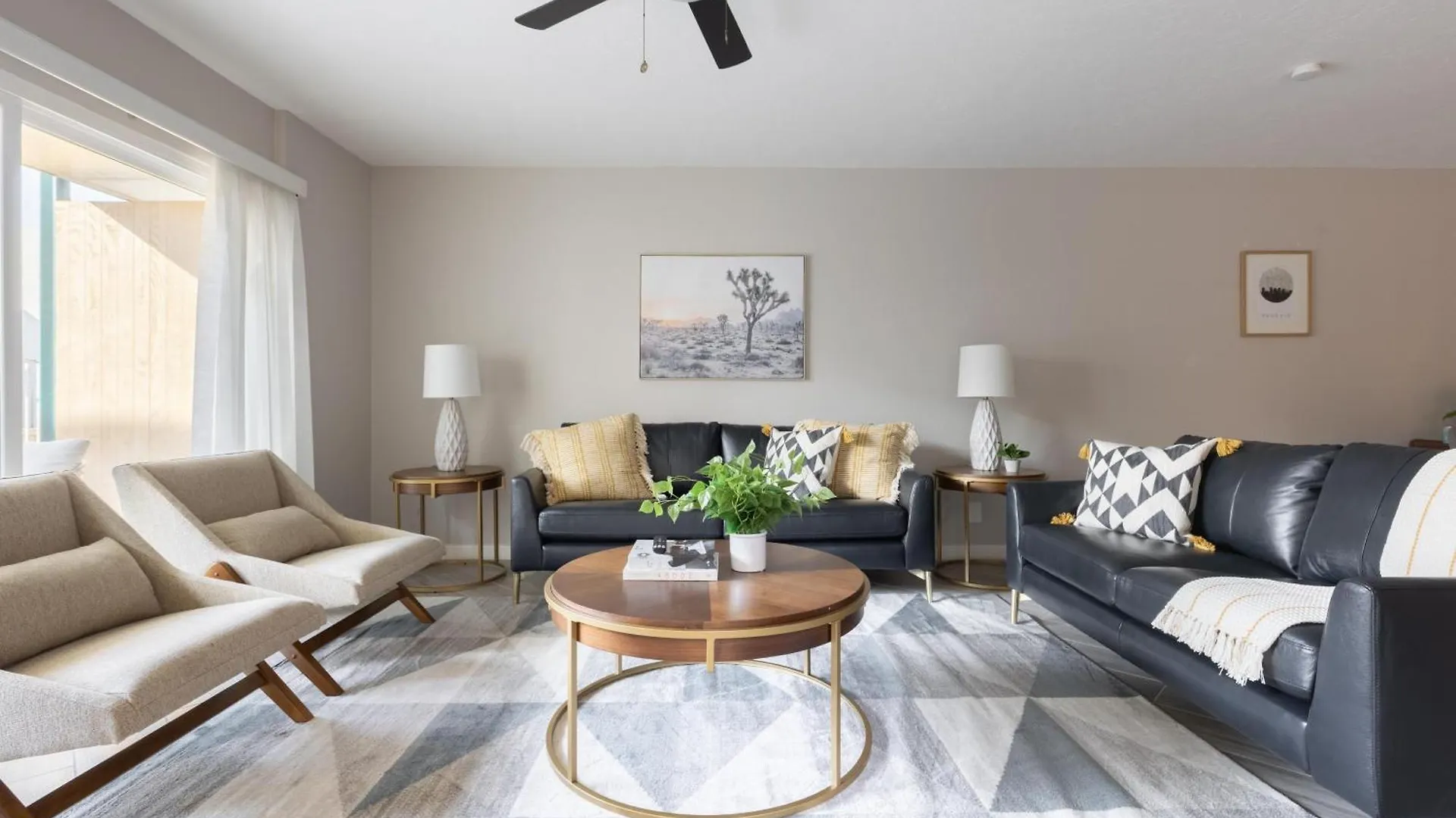 Modern Chic Condo In Midtown W Pool & Hot Tub location